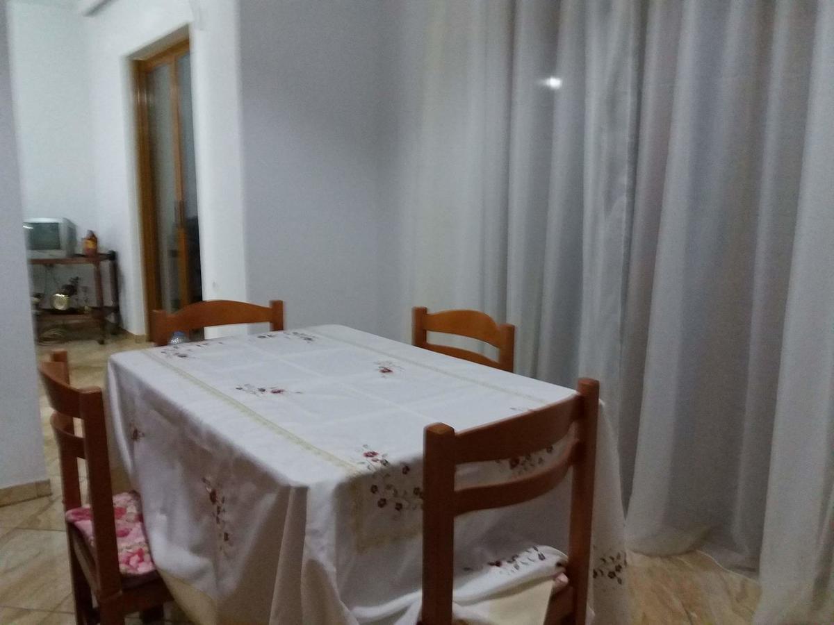 Zeta'S Apartments Sarandë 外观 照片