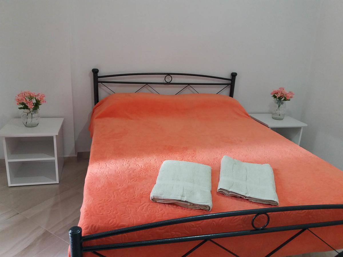 Zeta'S Apartments Sarandë 外观 照片