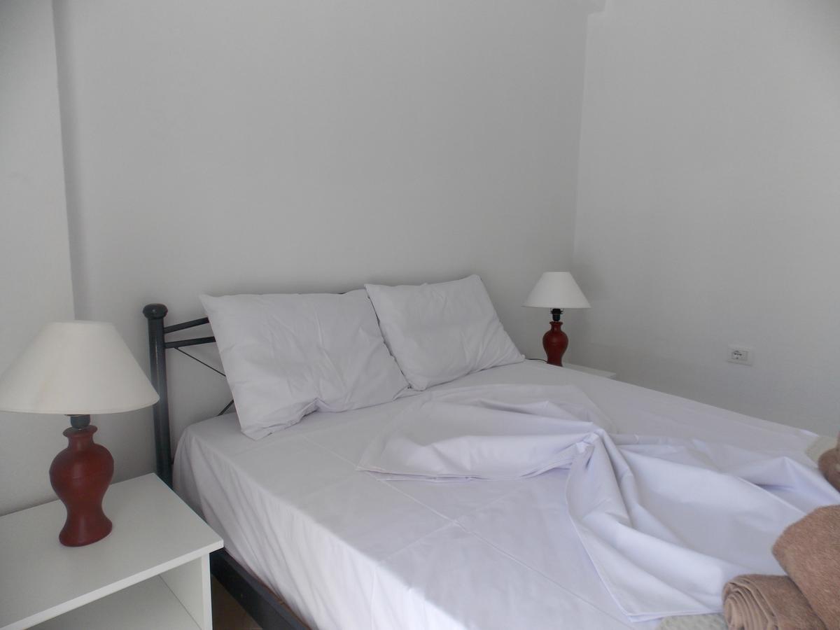Zeta'S Apartments Sarandë 外观 照片