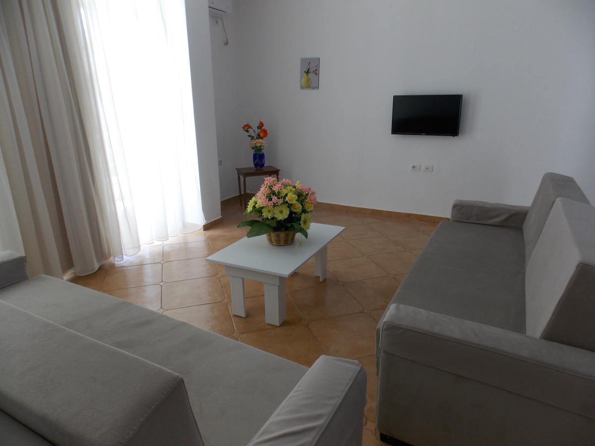 Zeta'S Apartments Sarandë 外观 照片
