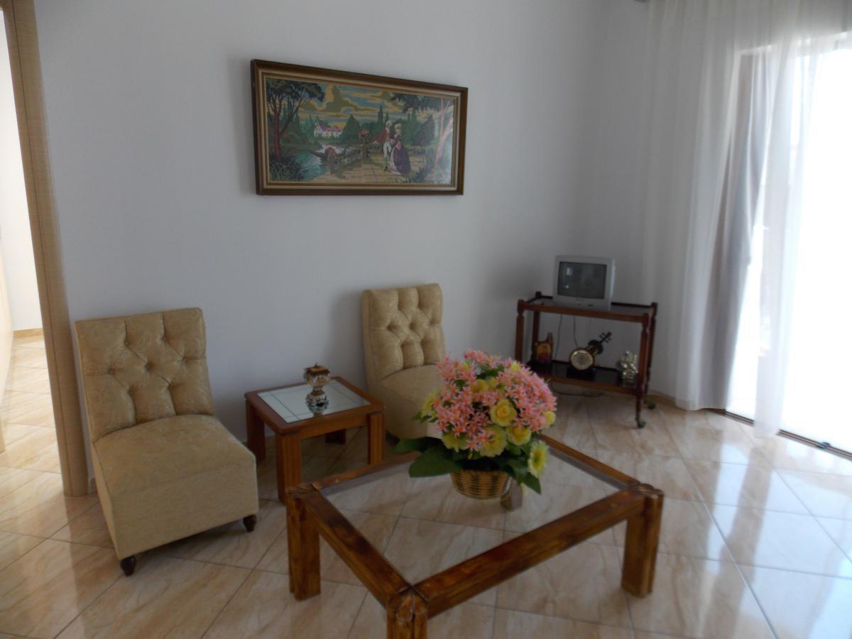 Zeta'S Apartments Sarandë 外观 照片